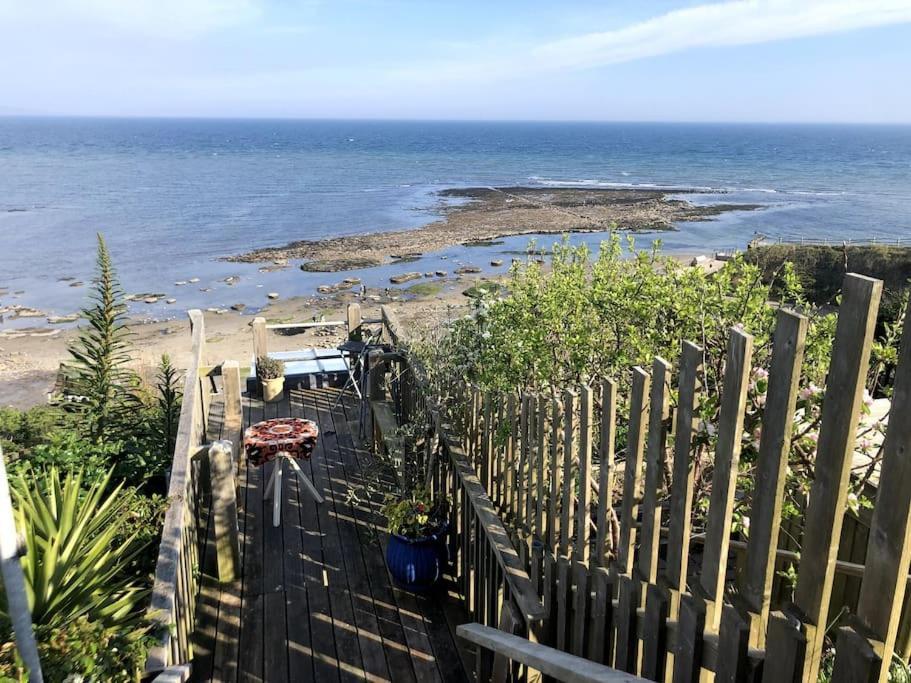 Lyme Clifftop Hideaway Lyme Regis Eksteriør bilde